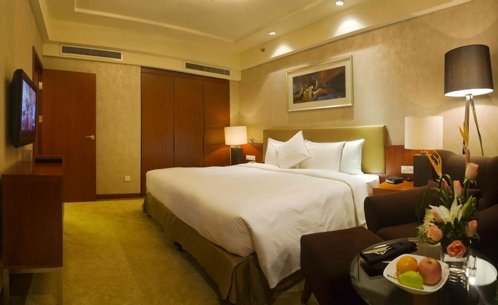 Merryland Traders Hotel Changshu Ngoại thất bức ảnh